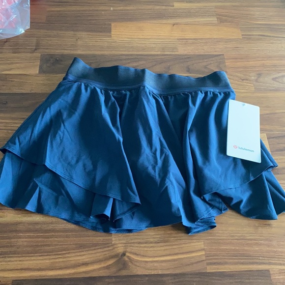 NWT Lululemon Court Rival Skirt True Navy - Picture 7 of 7